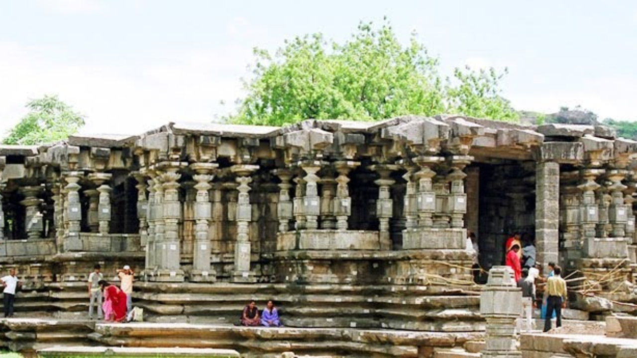 Thousand Pillar Temple